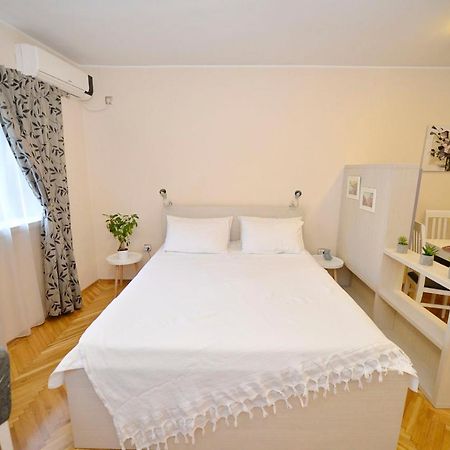 Apartment Filip Котор Экстерьер фото
