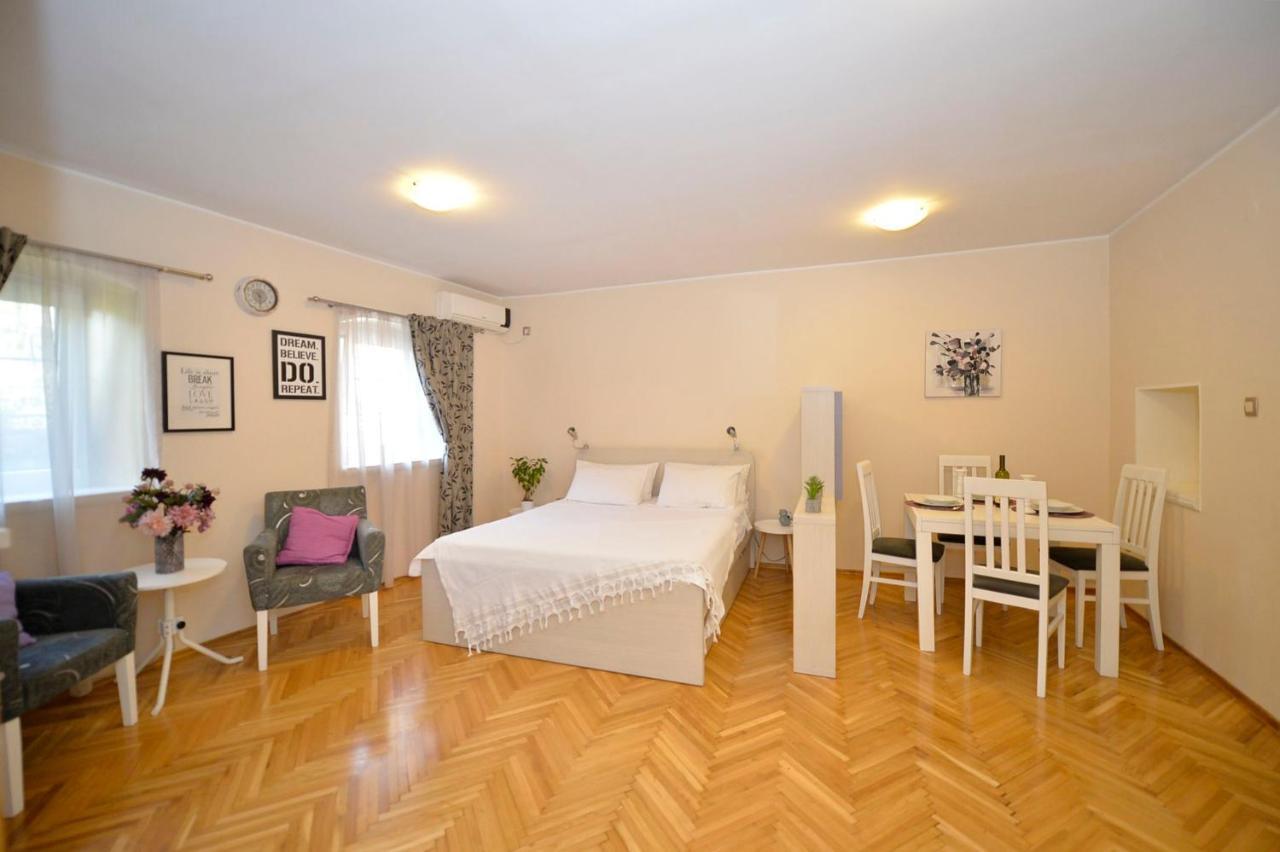 Apartment Filip Котор Экстерьер фото