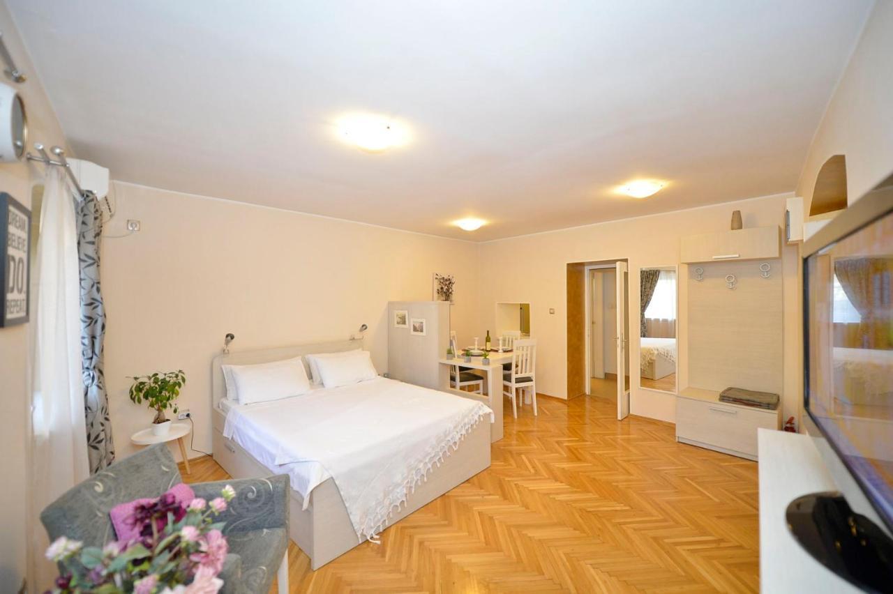 Apartment Filip Котор Экстерьер фото